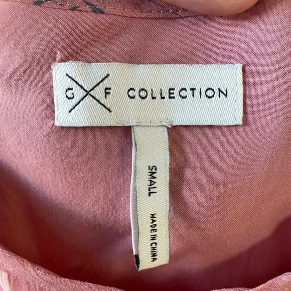 Beautiful blouse! - Picture 4 of 7